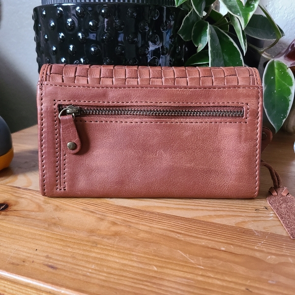 Genuine Leather Wallet - Picture 3 of 6